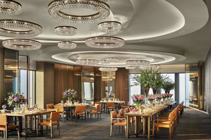 Ballroom/Hall 123 of 154