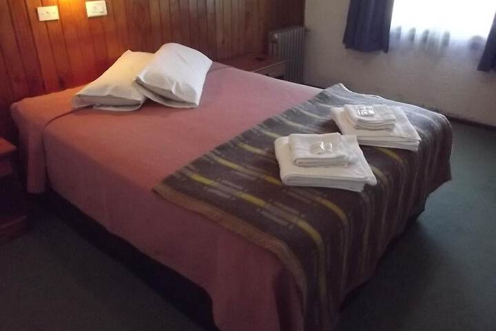 Room 8 of 44