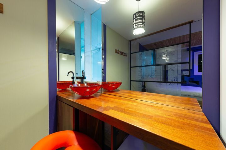 Room 46 of 50