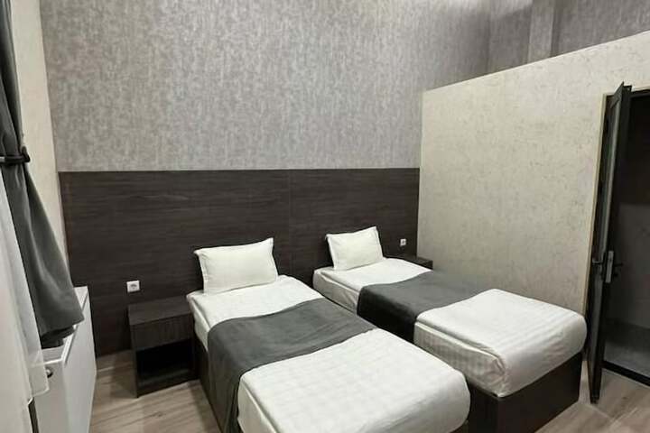 Room 7 of 22