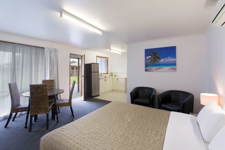 Room 4 of 21