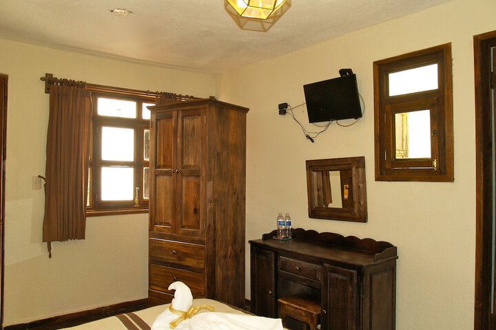 Room 3 of 54