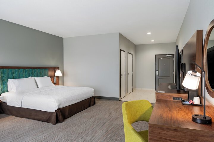 Room 16 of 45