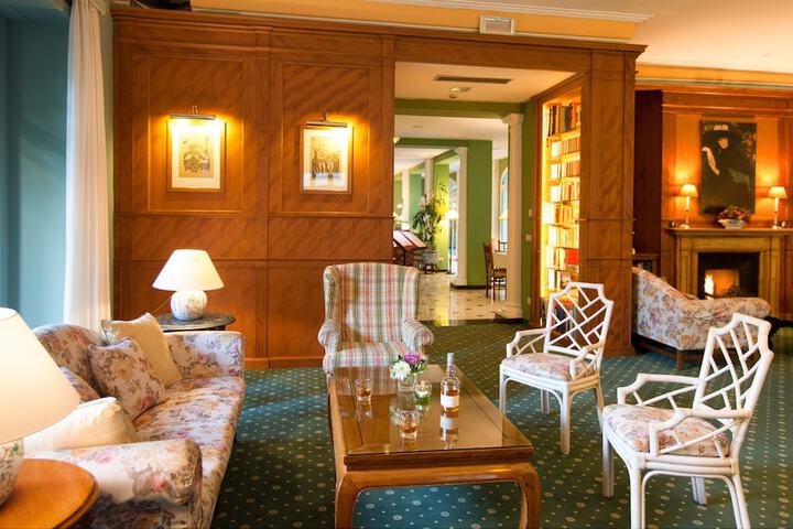Lobby Entry
