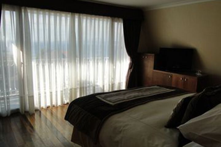 Room 22 of 50
