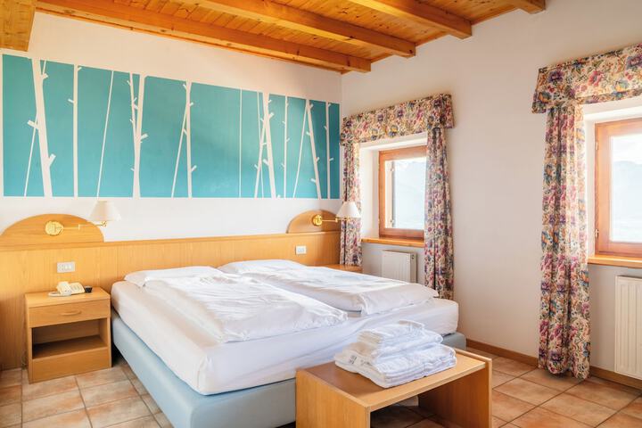 Room 46 of 115