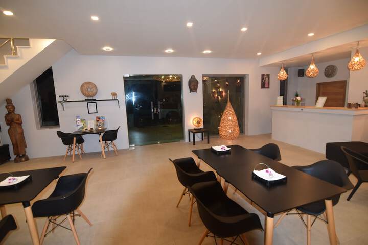 Dining 86 of 112