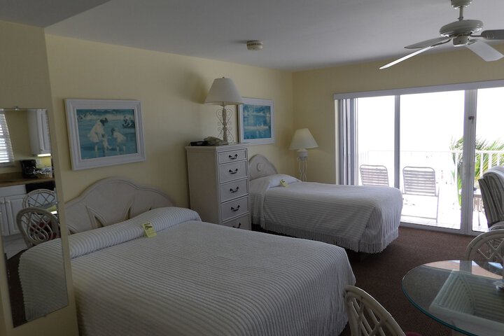 Room 14 of 229