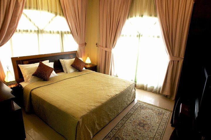 Room 10 of 45
