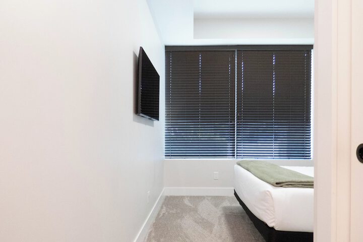 Room 3 of 23