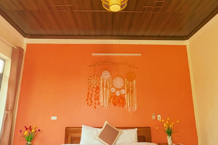 Room 13 of 64