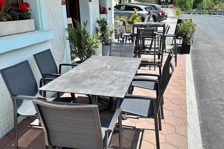 Sundeck 36 of 57