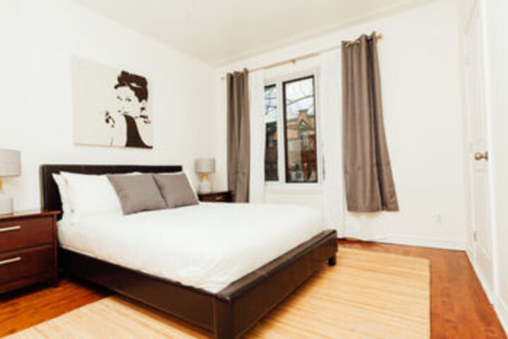 Room 5 of 19