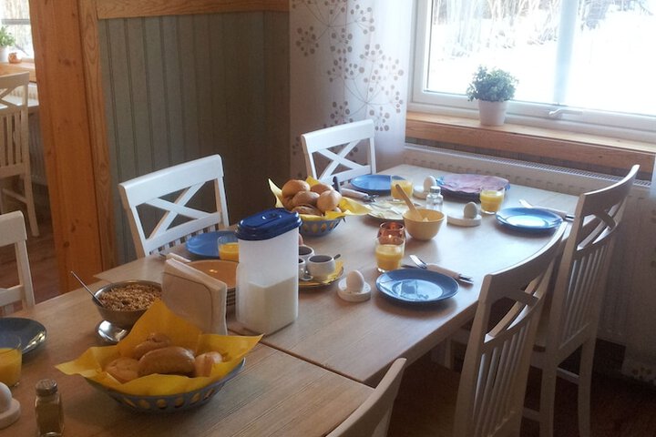 Dining 36 of 57