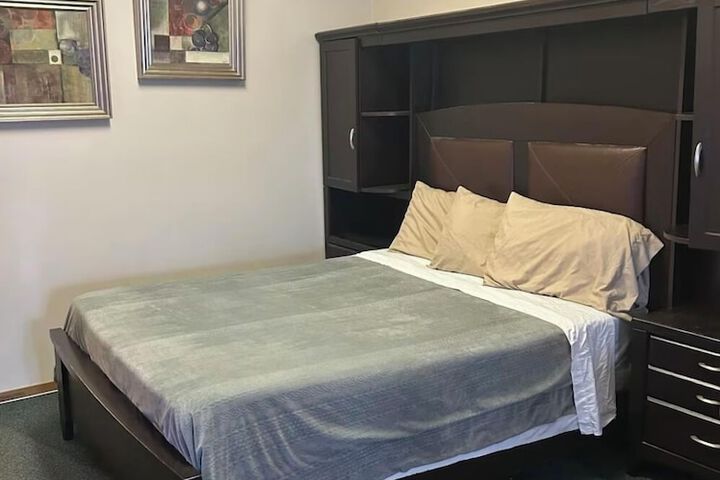 Room 10 of 44