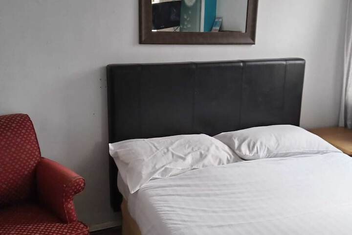 Room 74 of 156