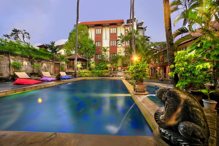Pool 34 of 47
