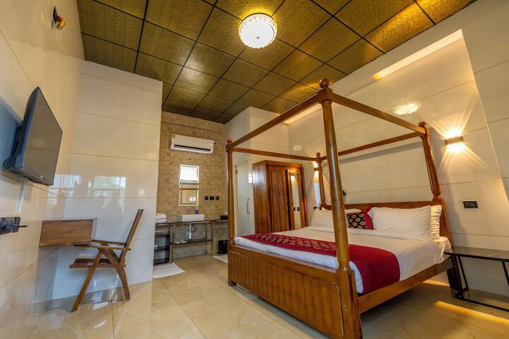 Room 38 of 75