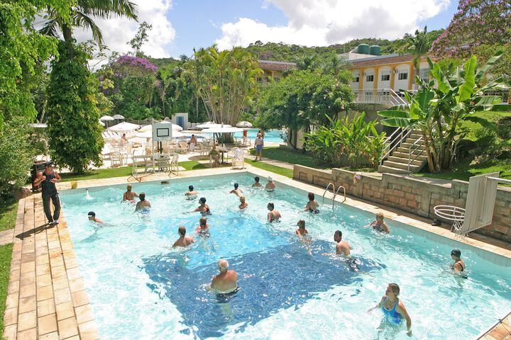 Pool Hotel