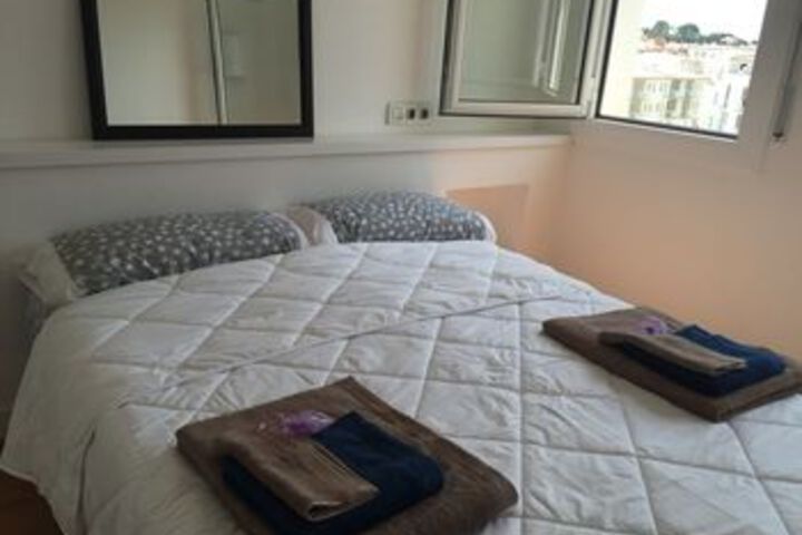 Room 83 of 309
