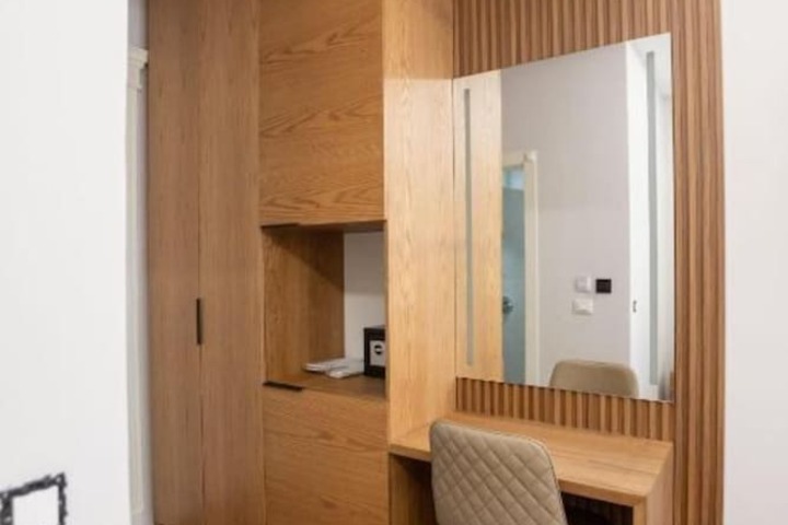 Room 8 of 58