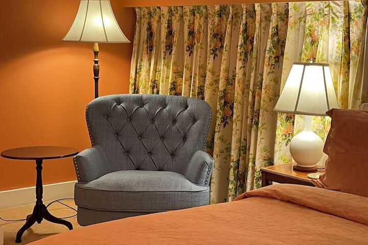 Room 92 of 148