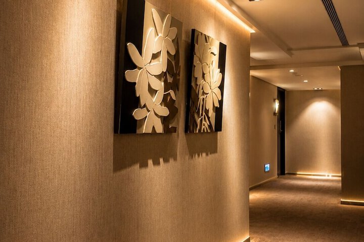 Ballroom/Hall 34 of 75