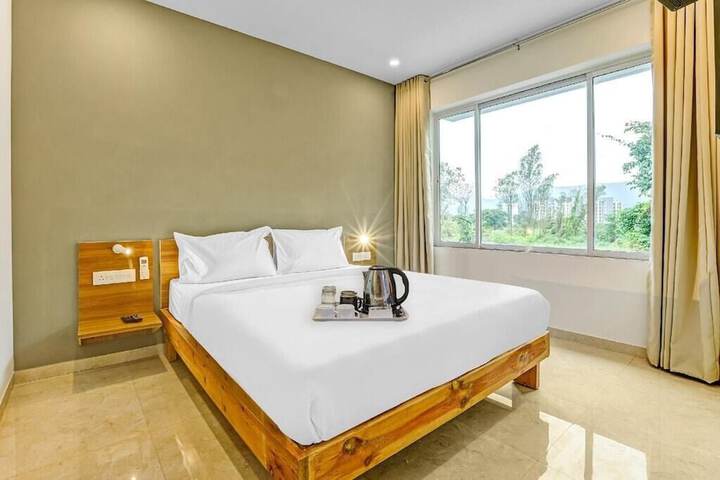 THE MOON HOTEL PANVEL