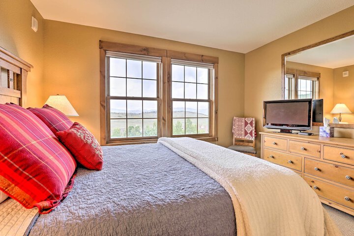 Room 5 of 27