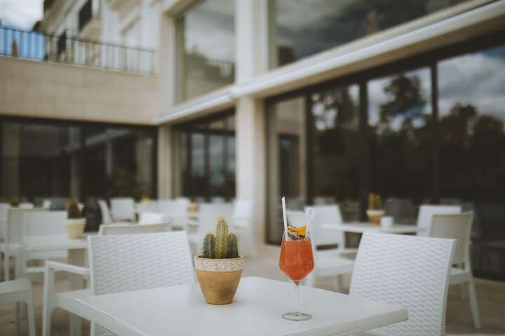 Dining 93 of 103