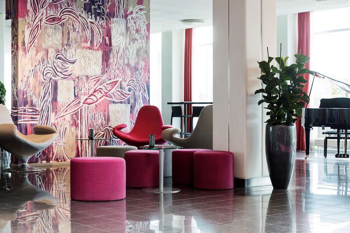 Hotel Lobby