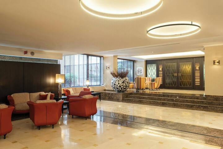 Hotel Interior 4 of 122