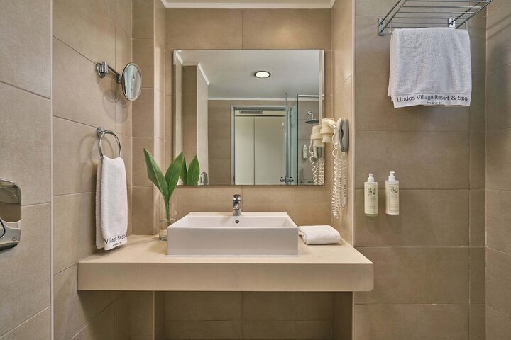 Clean Restrooms