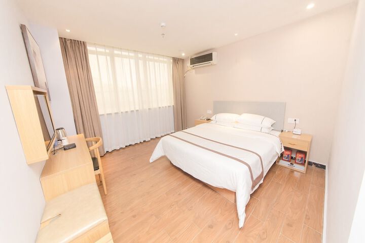 Room 12 of 31