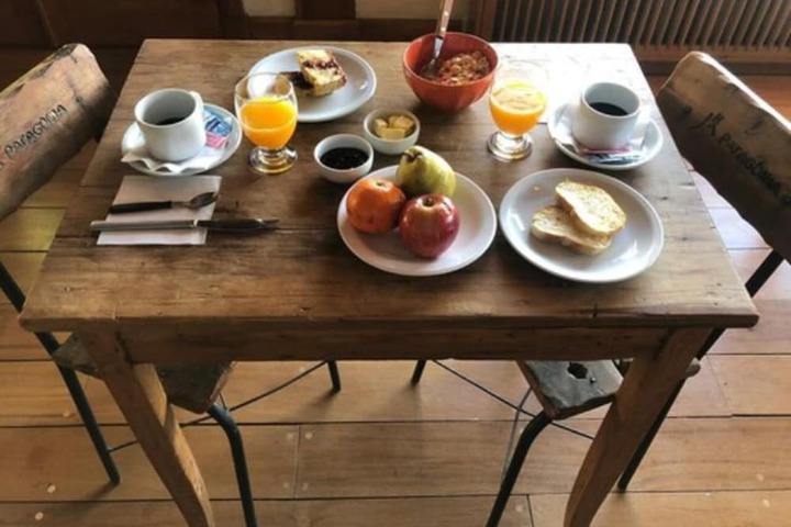 Breakfast/Coffee Service 23 of 48