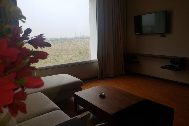 Room 16 of 54