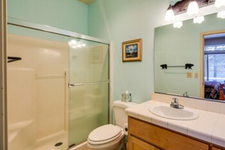 Room 6 of 53