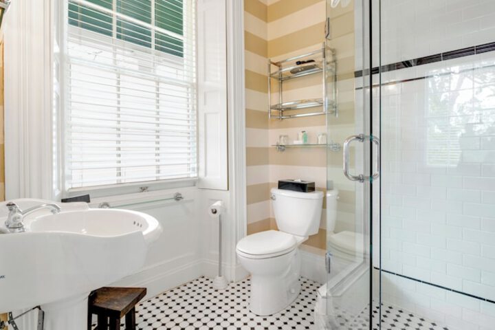 Clean Restrooms
