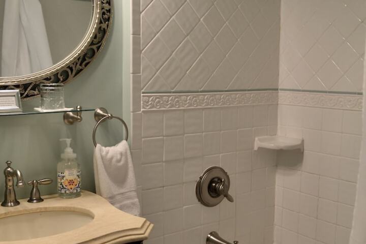 Bath Amenities