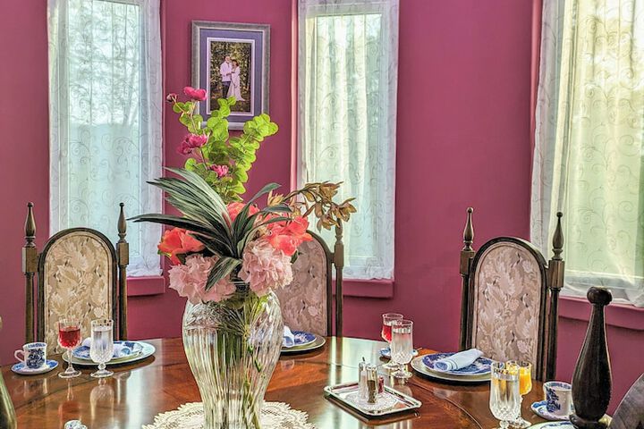 Dining 46 of 67