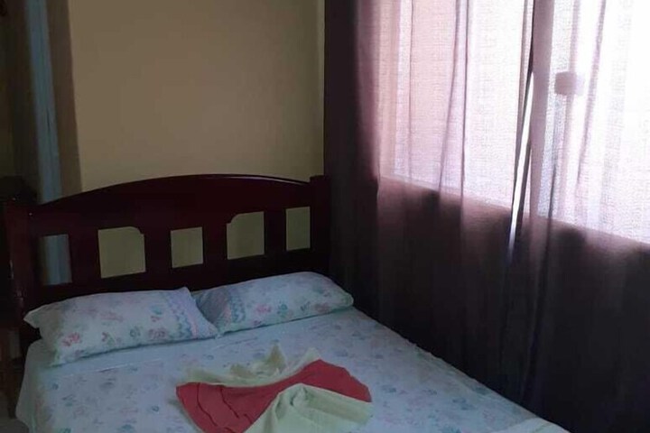 Room 21 of 33
