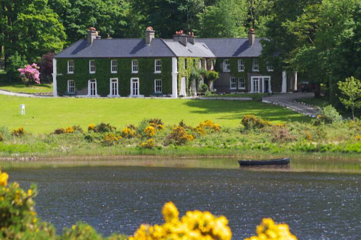 Delphi Lodge & Estate