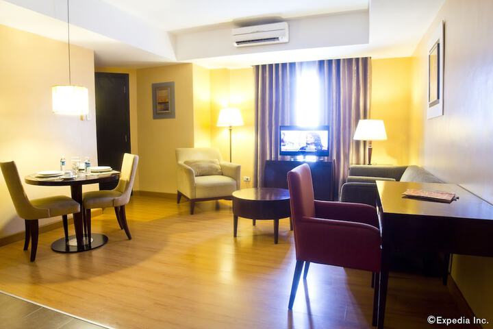 Room 16 of 35