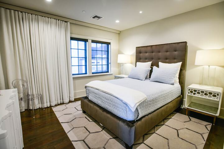 Room 7 of 39