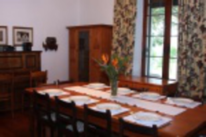 Dining 173 of 276