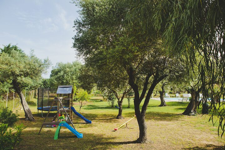 Children's play area - outdoor