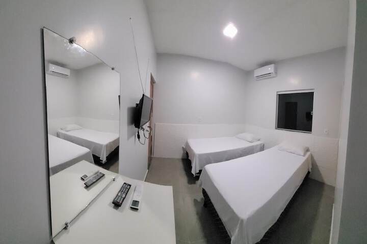Room 3 of 60