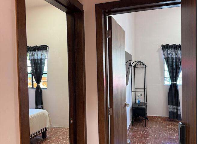 Room 14 of 37