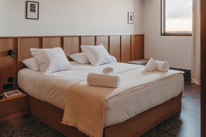 Room 27 of 91
