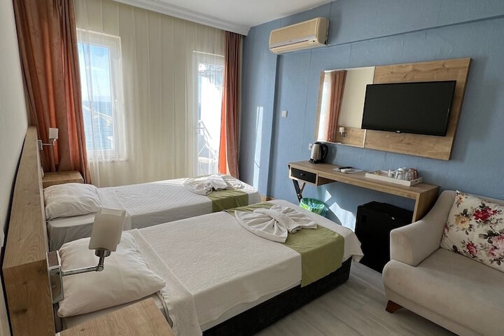 Room 21 of 64
